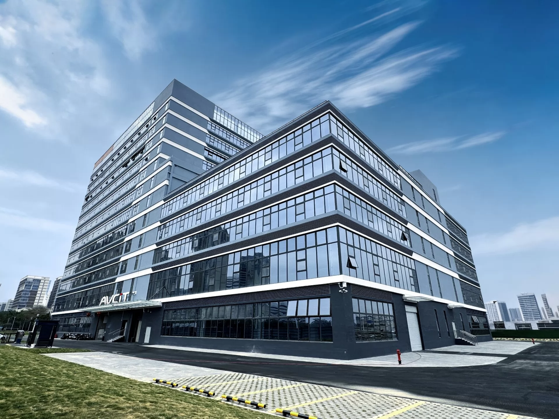 AVCiT Commissions New Smart Manufacturing Base for Pro-AV and Solutions